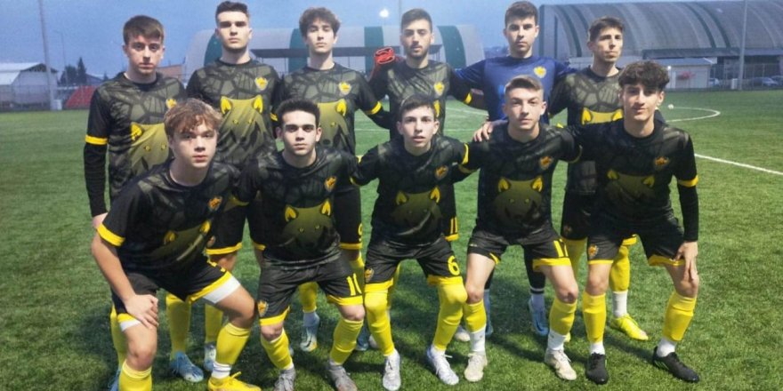 Yahya Kaptan zirvede: 3-2