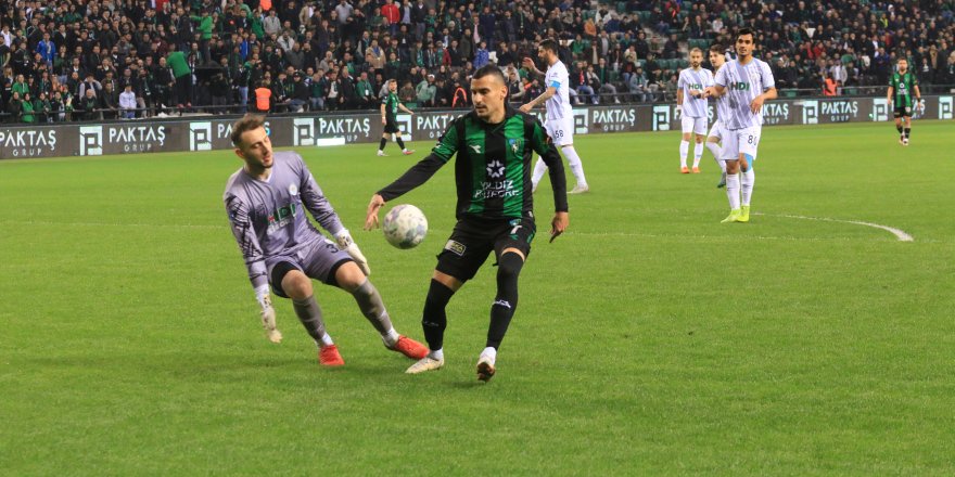 TFF 2. Lig: Kocaelispor: 1 - Pazarspor: 1