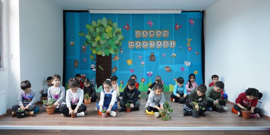 Çocuk kulüplerinde renkli etkinlikler