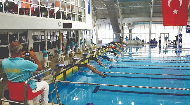 Paletli yüzme heyecanı sona erdi