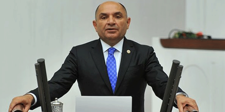 2 yıldır bitmeyen altyapı çalışmalarını sordu