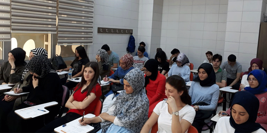 Üniversiteye hazırlık kursları