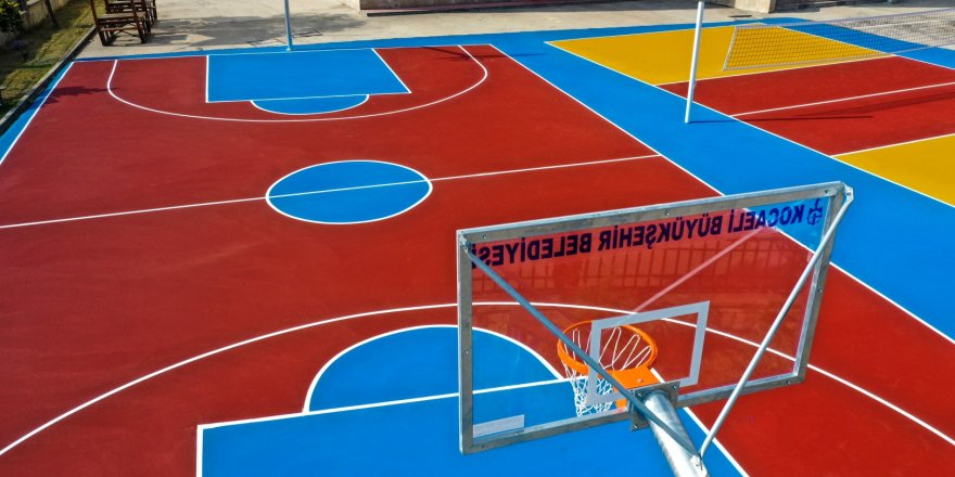 92 okula daha basketbol ve voleybol sahası