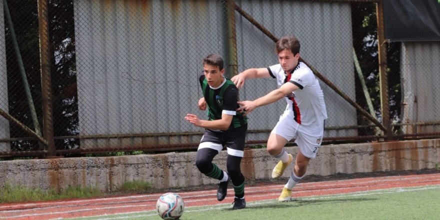 U16, lideri aşamadı 0-1