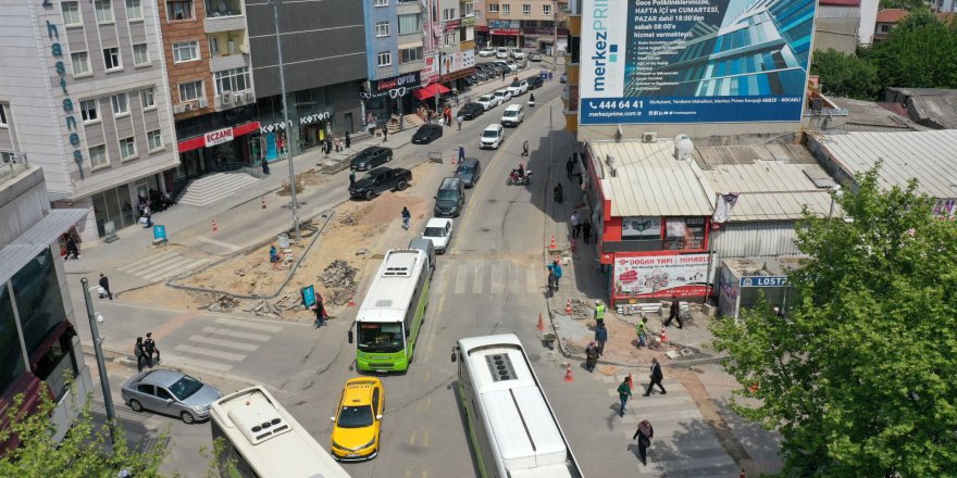 Gebze şehir merkezinde yollar genişliyor