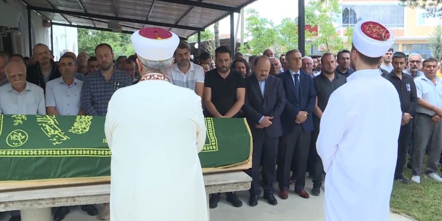 İlker Uçak'ın cenazesi Kocaeli'de defnedildi