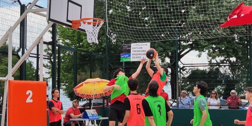 Sokak Basketbolu heyecanı Gölcük'te başladı