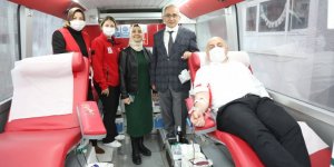 Başkan Bıyık kan bağışında bulundu