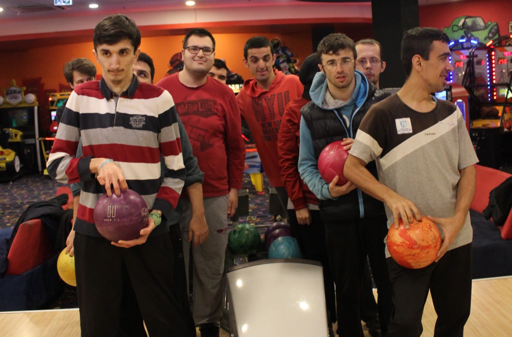 bowling-(1).jpg