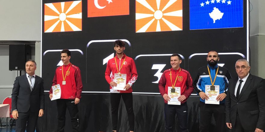daricali-milli-karateciden-3-madalya-birden-(1).jpg