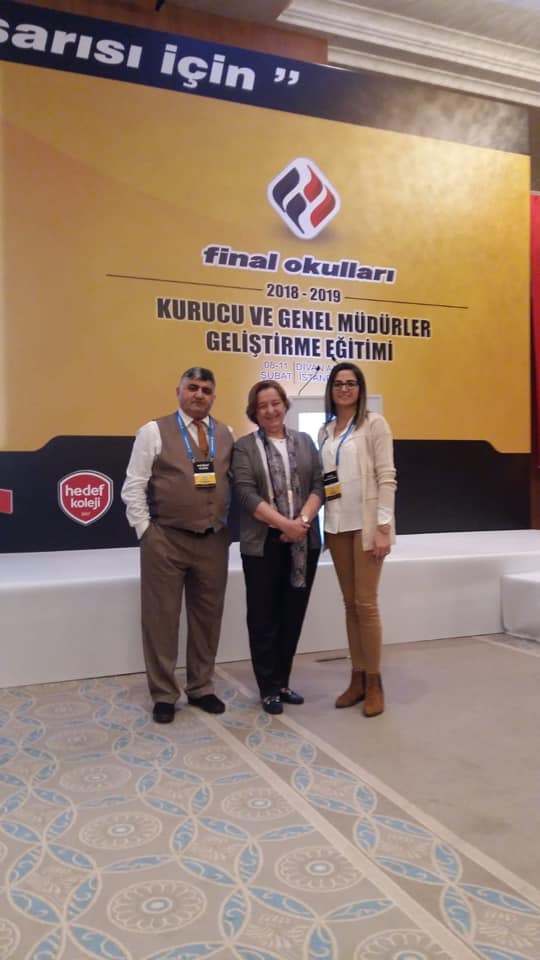 final-genel-merkez-koordinatoru-emine-kaya-eren-ile-birlikte.jpg