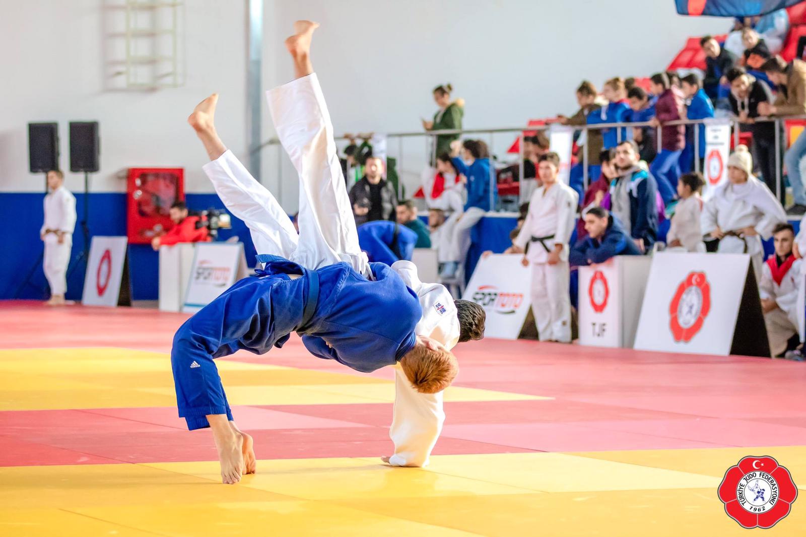 judoda-zirvenin-adi-kagitspor-(2).jpeg