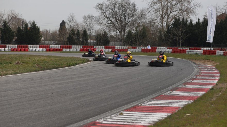 karting-2.jpg